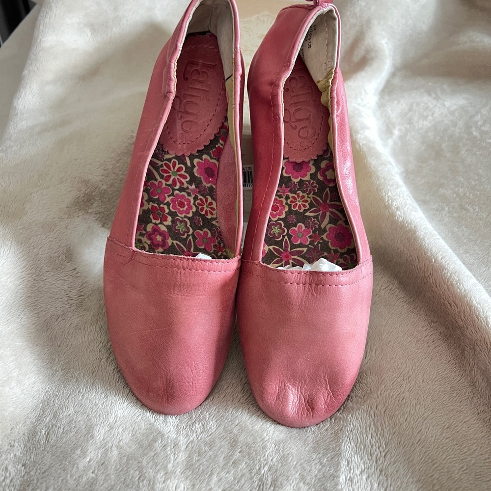 LaTigo Rose Bettie Women's Flats
